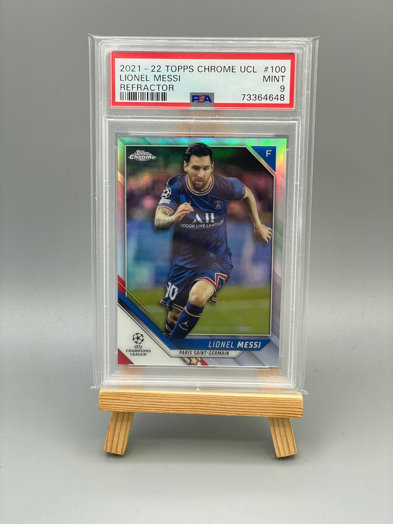 Fussball -  Topps - Chrome UCL - Messi Refractor PSA 9