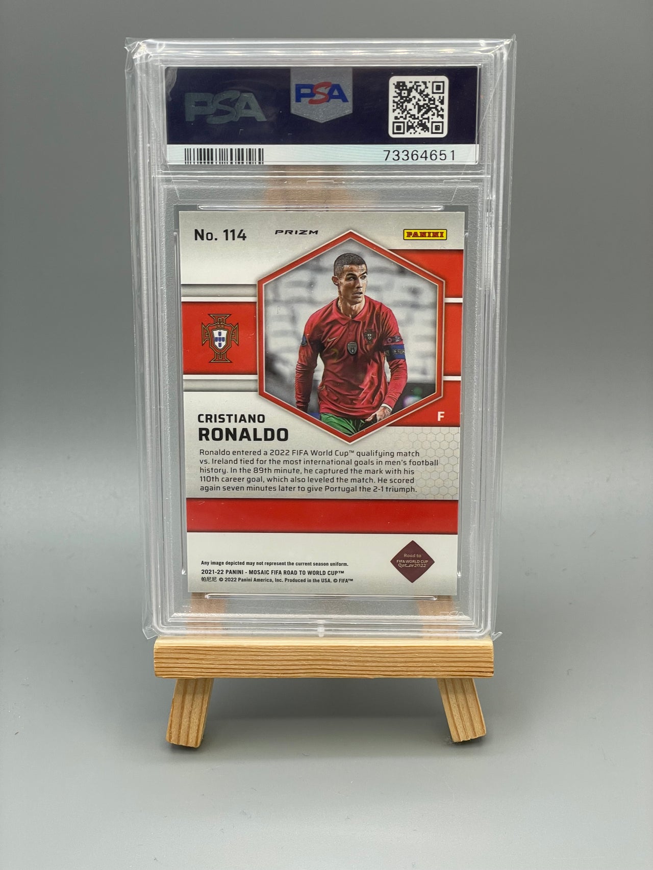 Fussball -  Panini 2021 / 22 - Mosaic Fifa - Ronaldo Red Mosaic PSA 10