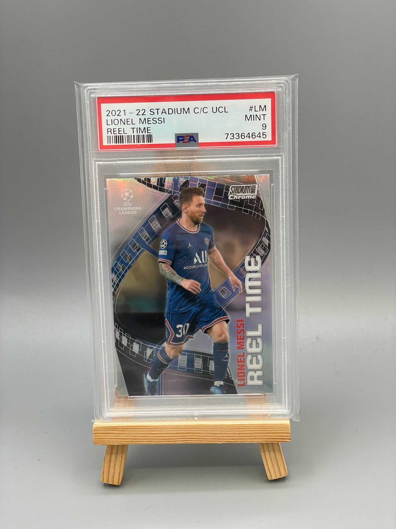 Fussball -  Topps 2021 / 22 - Stadium Club Chrome - Messi Reel Time PSA 9